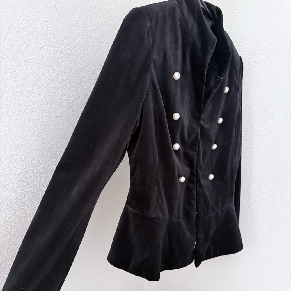 Amaryllis Black Velvet Jacket - Picture 2 of 6